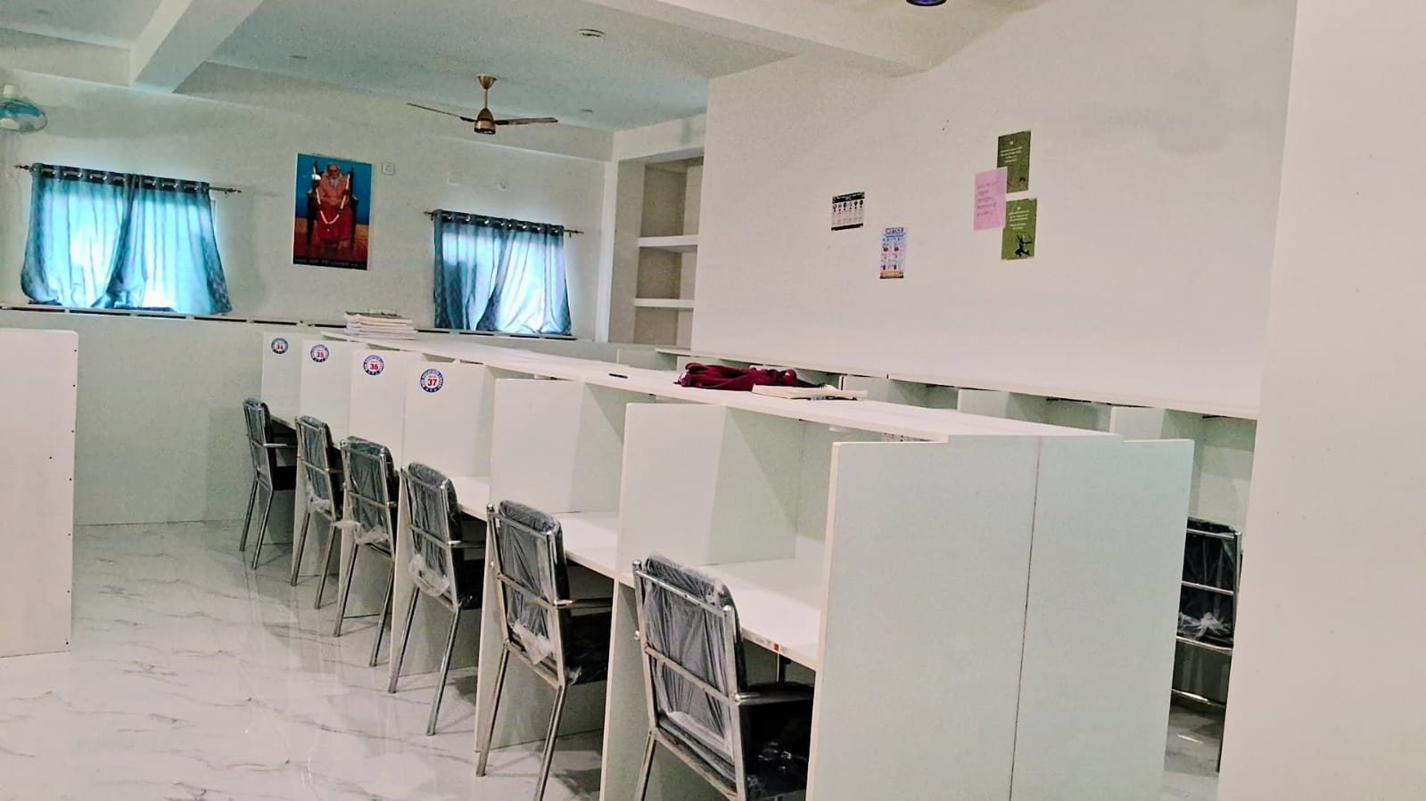 Mehi Vidyapeeth Library